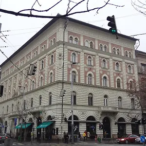 verificați disponibilitatea